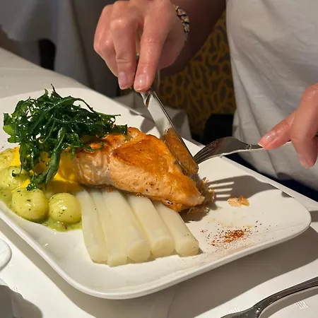 Sonne Eintracht Kg Szálloda