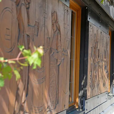 Sonne Eintracht Kg 4*